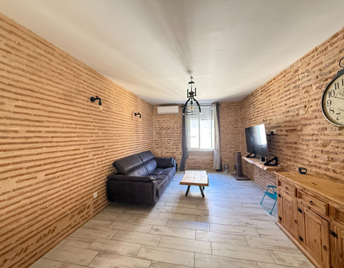 maison  STE LIVRADE SUR LOT