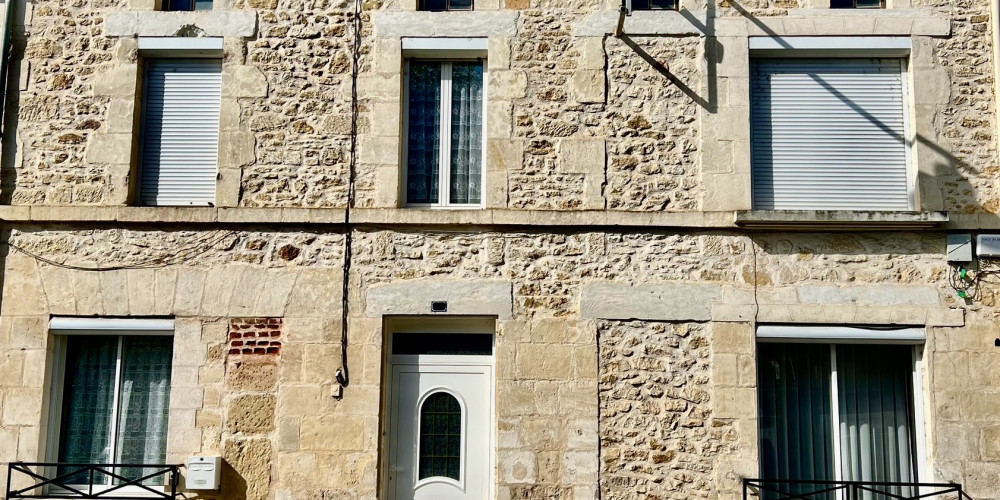 maison à FUMEL (47500)