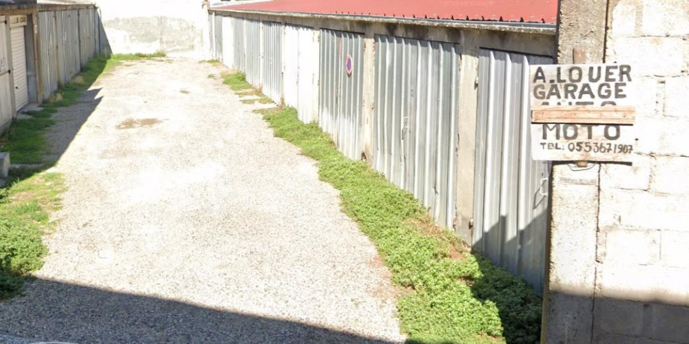 parking à AGEN (47000)