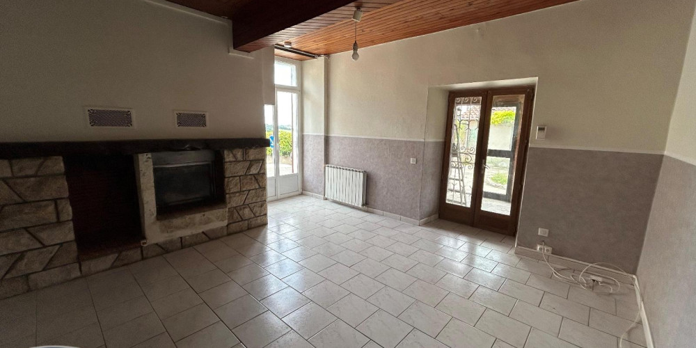 maison à MONCAUT (47310)