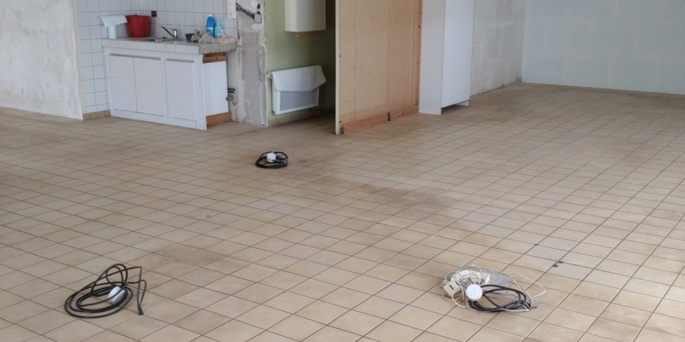 local commercial à STE BAZEILLE (47180)
