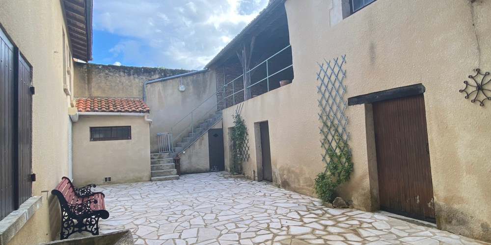 maison à LACAPELLE BIRON (47150)