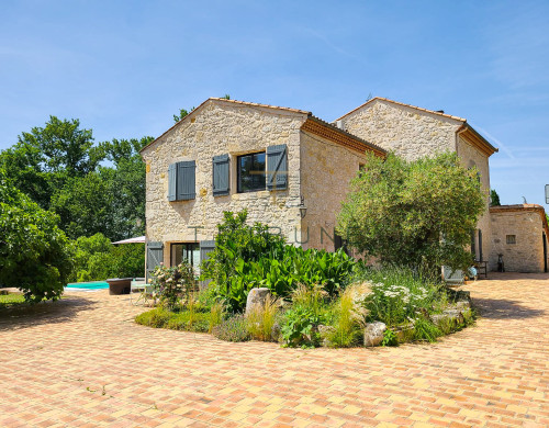 maison  ROQUEFORT