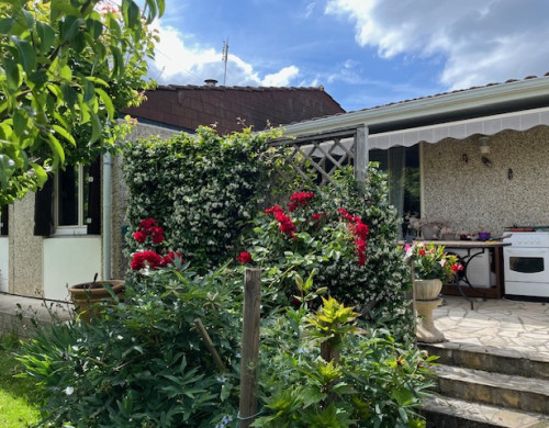 maison  NERAC
