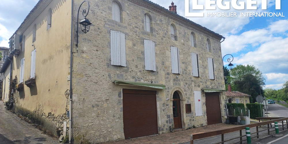 fond de commerce à NERAC (47600)
