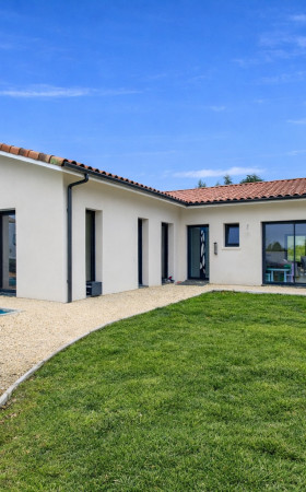 Maison  CASTELNAU SUR GUPIE