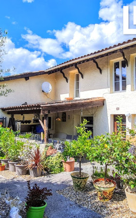 Maison  LOUBES BERNAC
