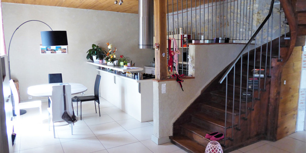 maison à MONTPEZAT (47360)