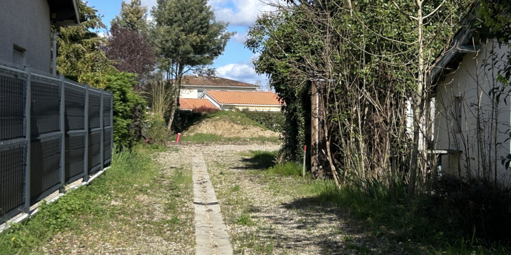 terrain à LE PASSAGE (47520)