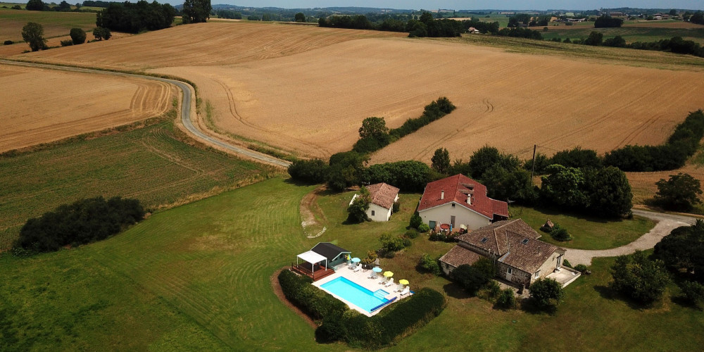 maison à MONBAHUS (47290)