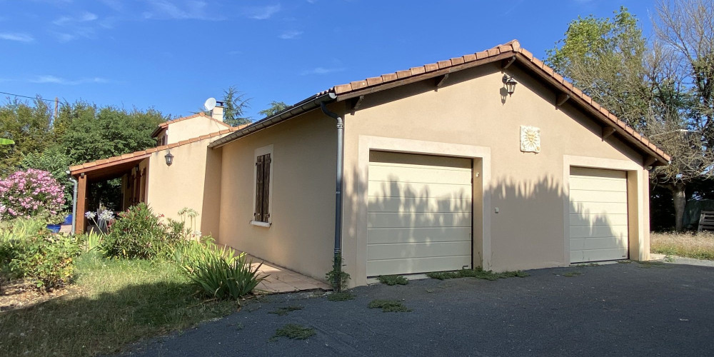maison à LAROQUE TIMBAUT (47340)