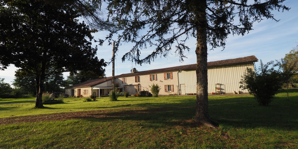 maison à DURAS (47120)