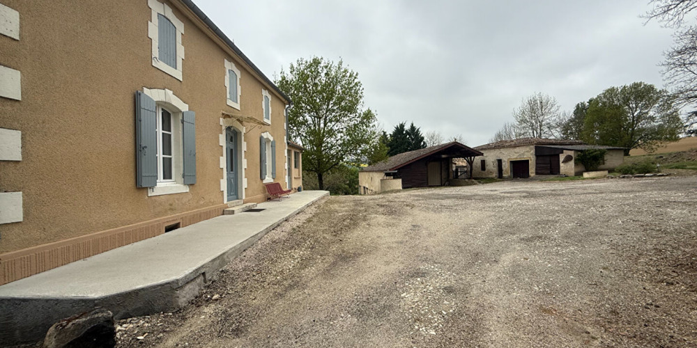 maison à ST PASTOUR (47290)