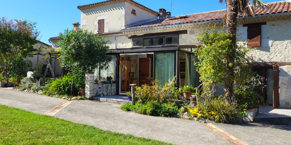 maison à DOUZAINS (47330)