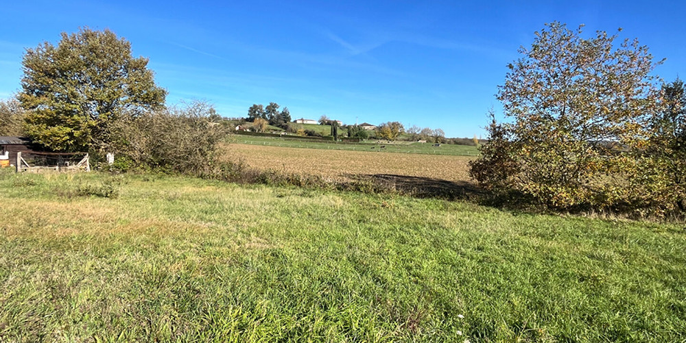 terrain à CANCON (47290)