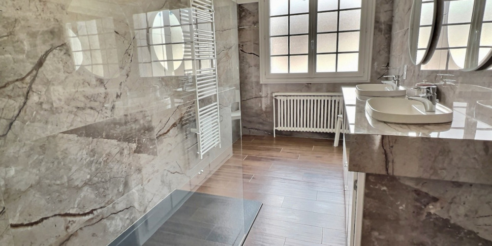 maison à VILLENEUVE SUR LOT (47300)