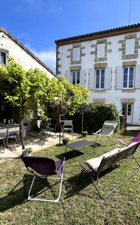 Maison  MONCLAR
