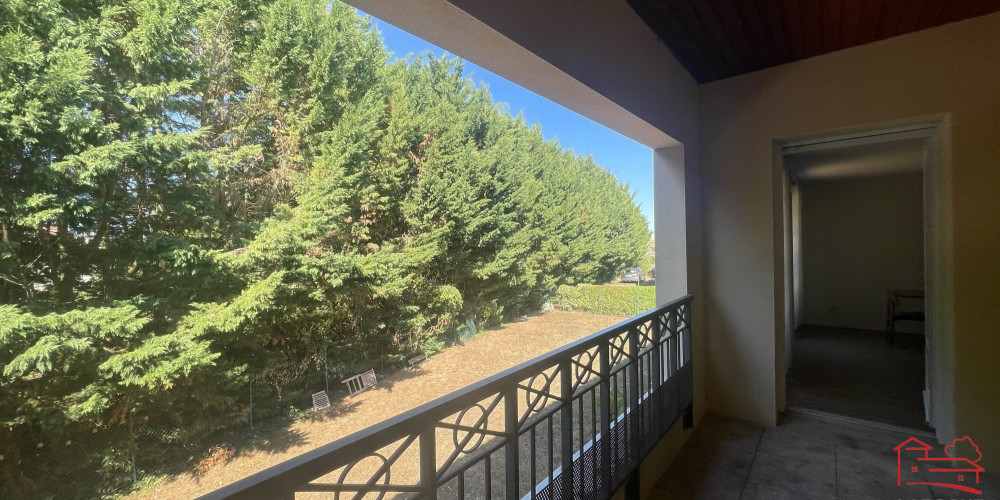 appartement à LAROQUE TIMBAUT (47340)