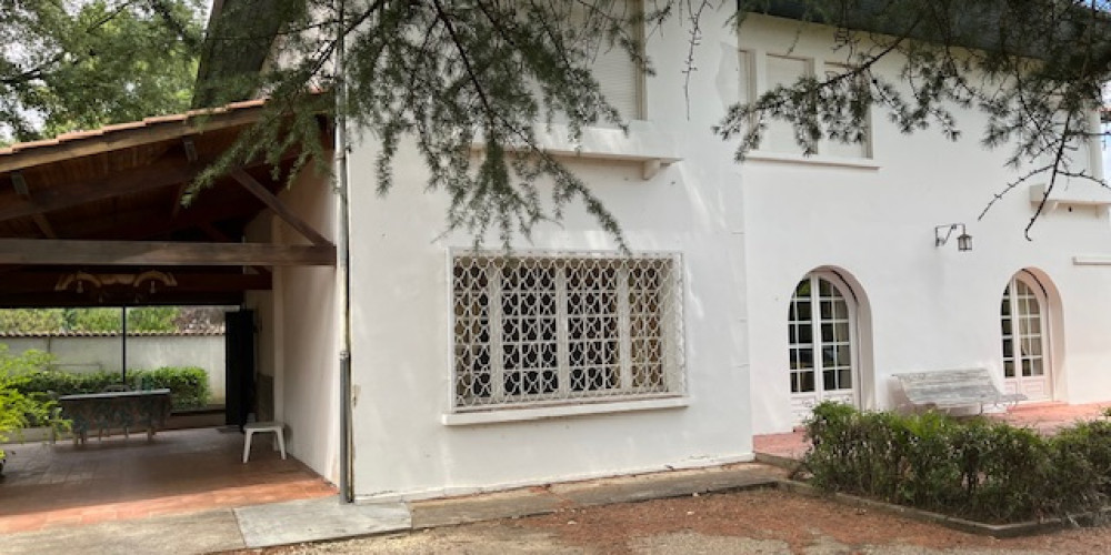 maison à NERAC (47600)