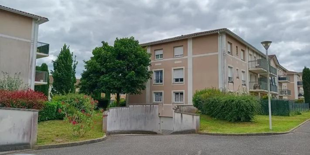 parking à MARMANDE (47200)