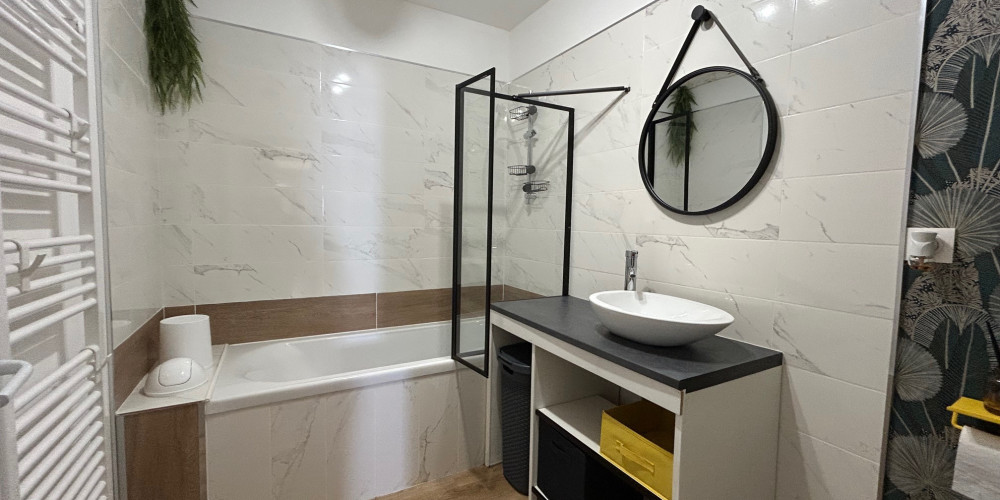 appartement à LAVARDAC (47230)