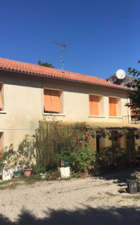Maison  NERAC