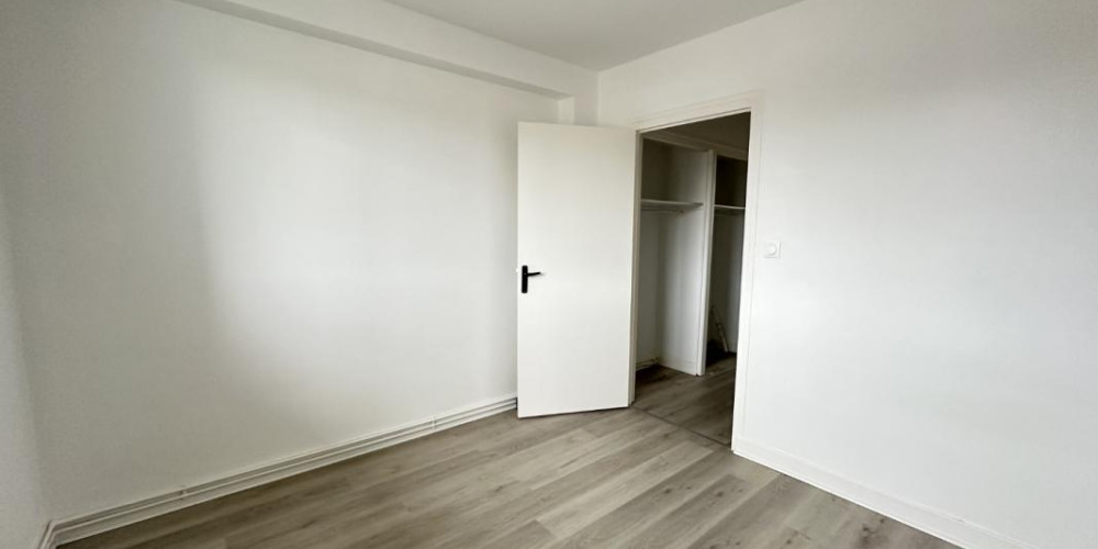 appartement à LE PASSAGE (47520)