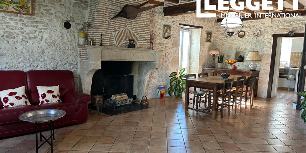 maison à ESCLOTTES (47120)