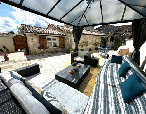 maison  LOUBES BERNAC