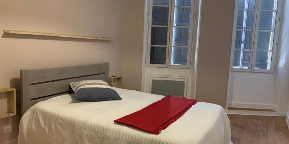 maison à NERAC (47600)