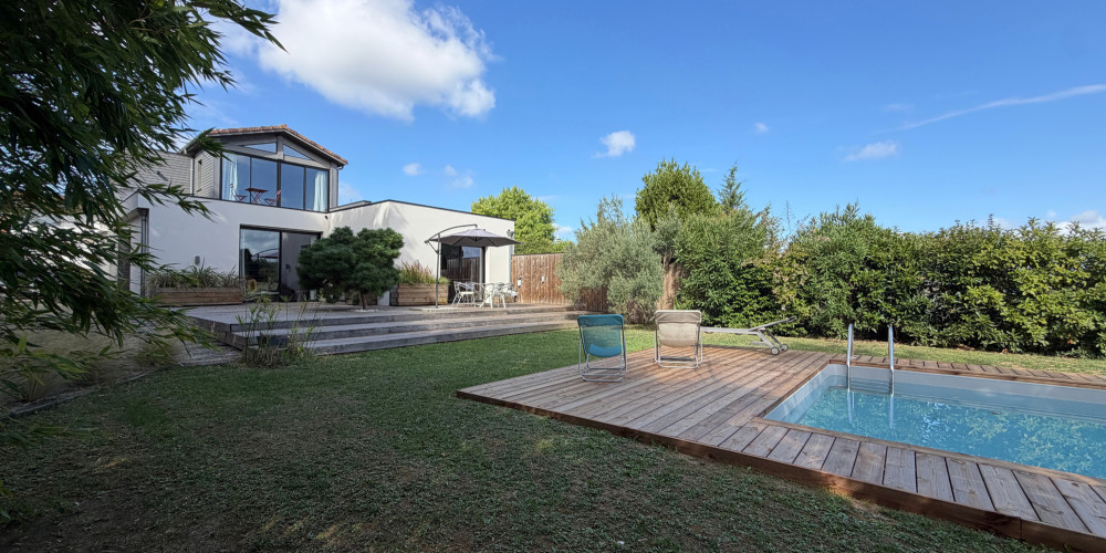 maison à LE PASSAGE (47520)