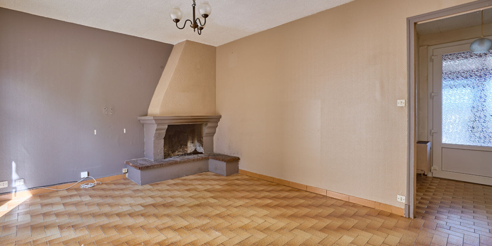 maison à LE PASSAGE (47520)
