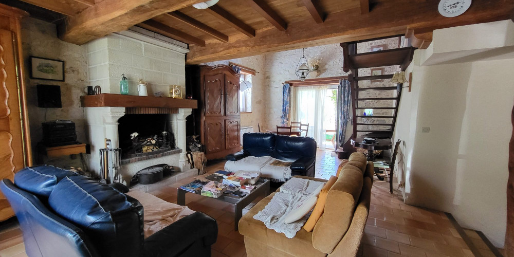 maison à DOUZAINS (47330)