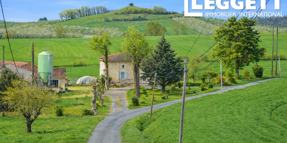 maison à BEAUGAS (47290)