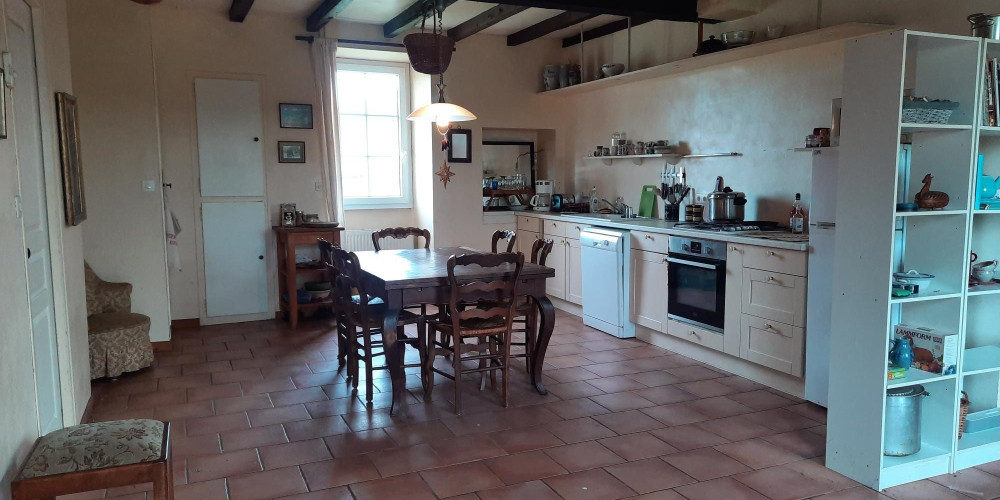 appartement à ST COLOMB DE LAUZUN (47410)