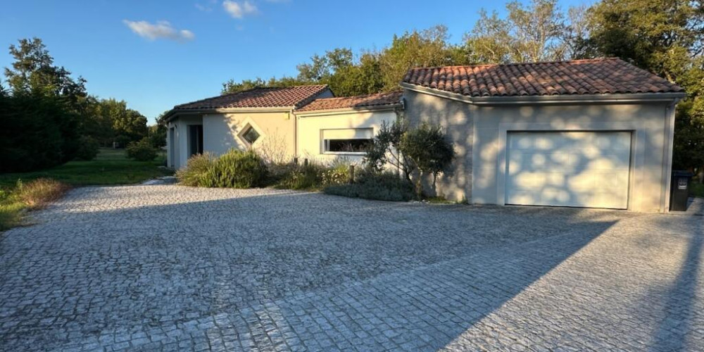 maison à PUJOLS (47300)