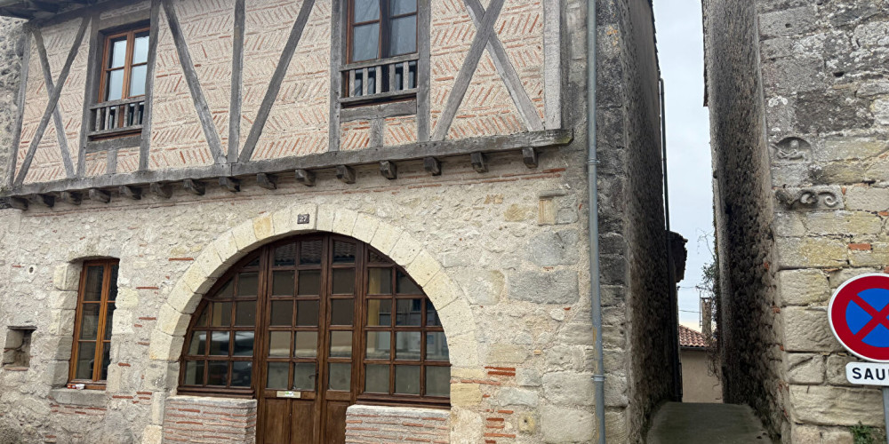maison à ST PASTOUR (47290)
