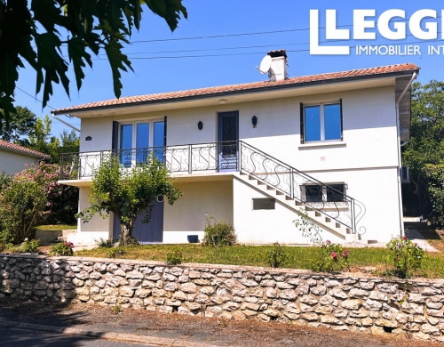 maison  SEYCHES