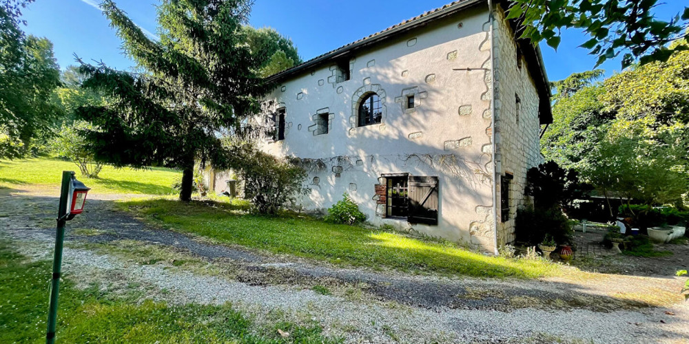 maison à COLAYRAC ST CIRQ (47450)