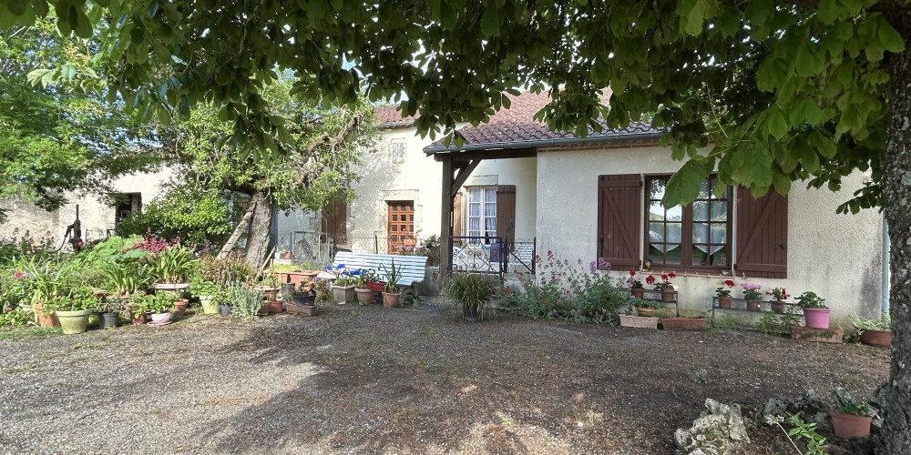 maison à LAROQUE TIMBAUT (47340)