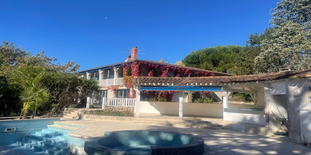 maison à PUJOLS (47300)