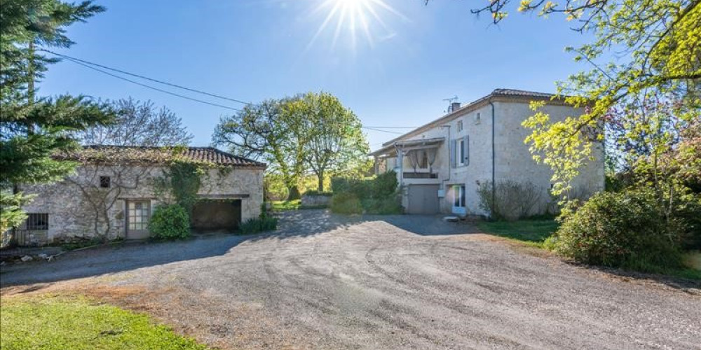 maison à LAROQUE TIMBAUT (47340)