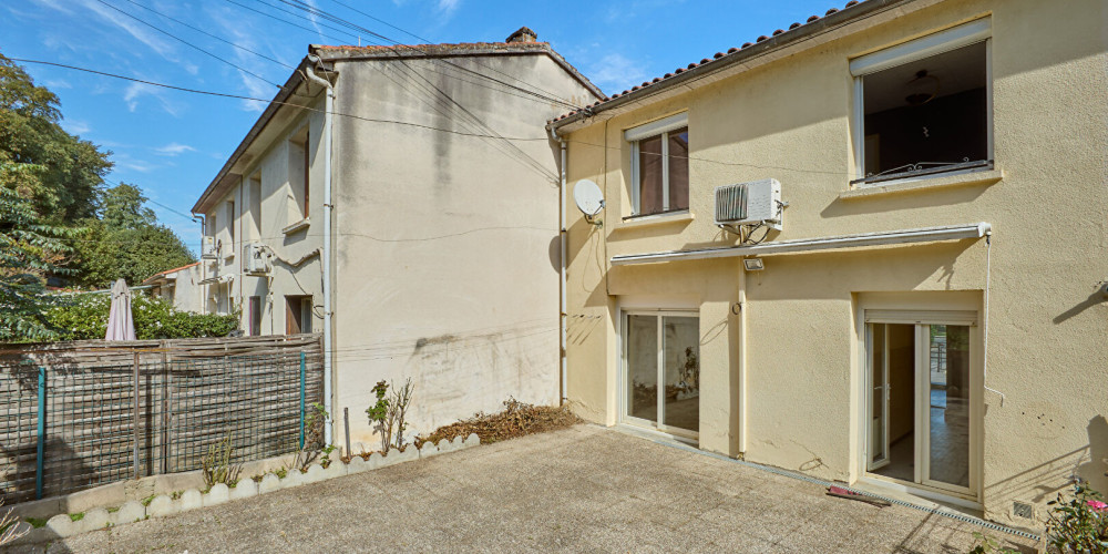 maison à LE PASSAGE (47520)