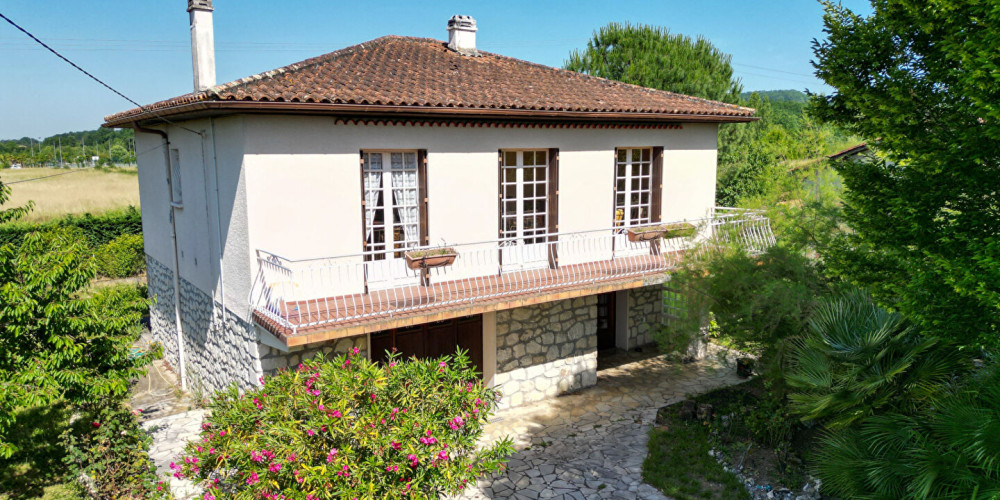 maison à ST SYLVESTRE SUR LOT (47140)