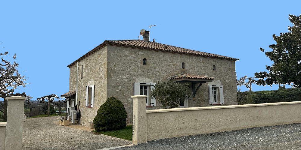 maison à BOURGOUGNAGUE (47410)