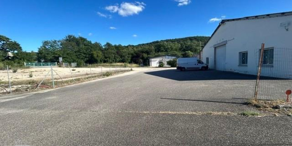 local commercial à VILLENEUVE SUR LOT (47300)