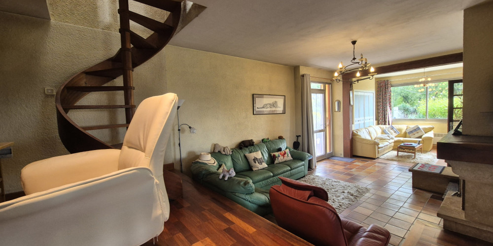 maison à LAROQUE TIMBAUT (47340)