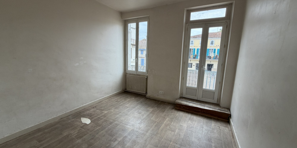 immeuble à CLAIRAC (47320)
