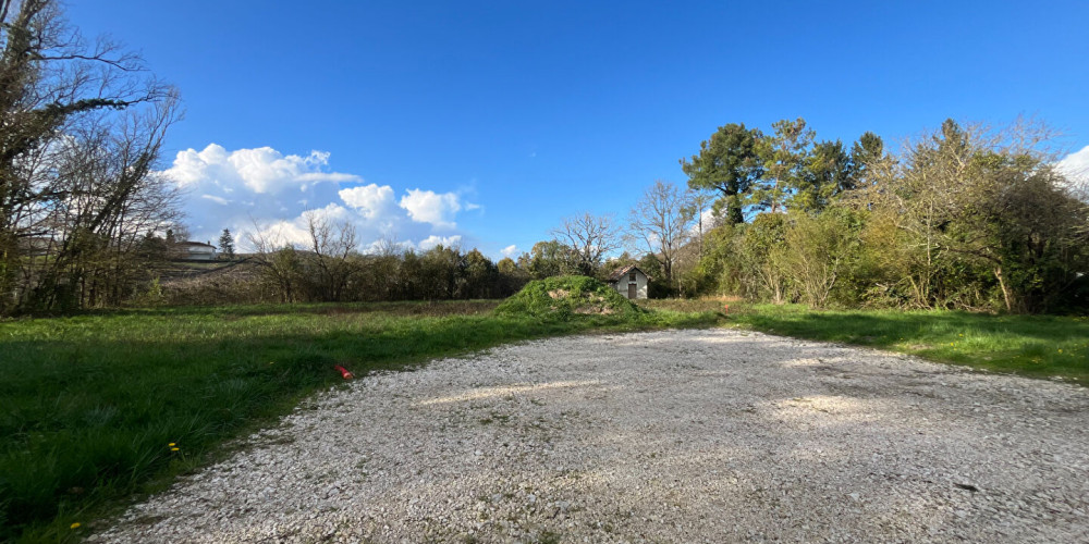 terrain à CASTELMORON SUR LOT (47260)