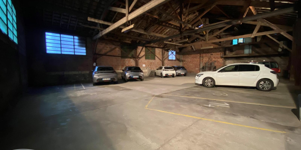 parking à AGEN (47000)